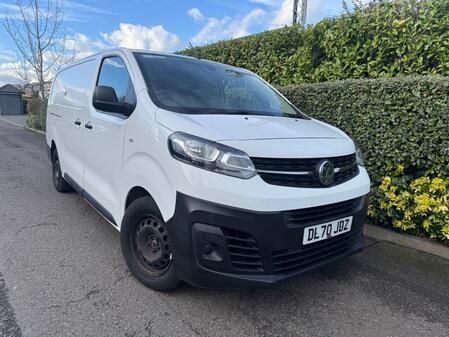 VAUXHALL VIVARO 2020