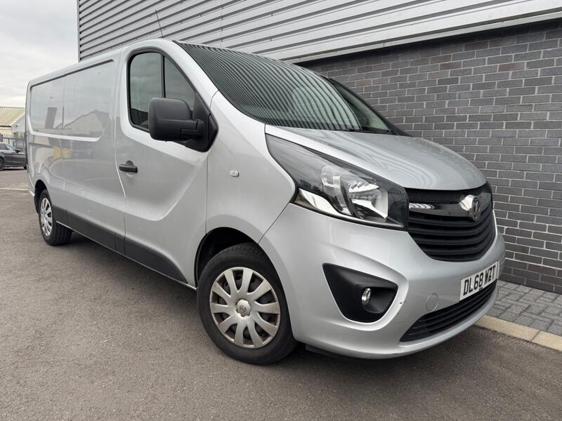 VAUXHALL VIVARO 1.6 CDTi 2900 BiTurbo ecoTEC Sportive