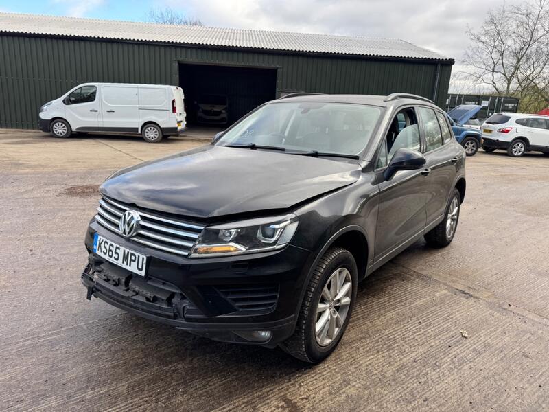 VOLKSWAGEN TOUAREG 3.0 TDI V6 BlueMotion Tech Escape