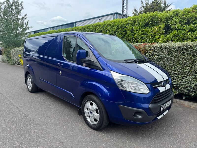 FORD TRANSIT CUSTOM 2.2 TDCi 290 Limited